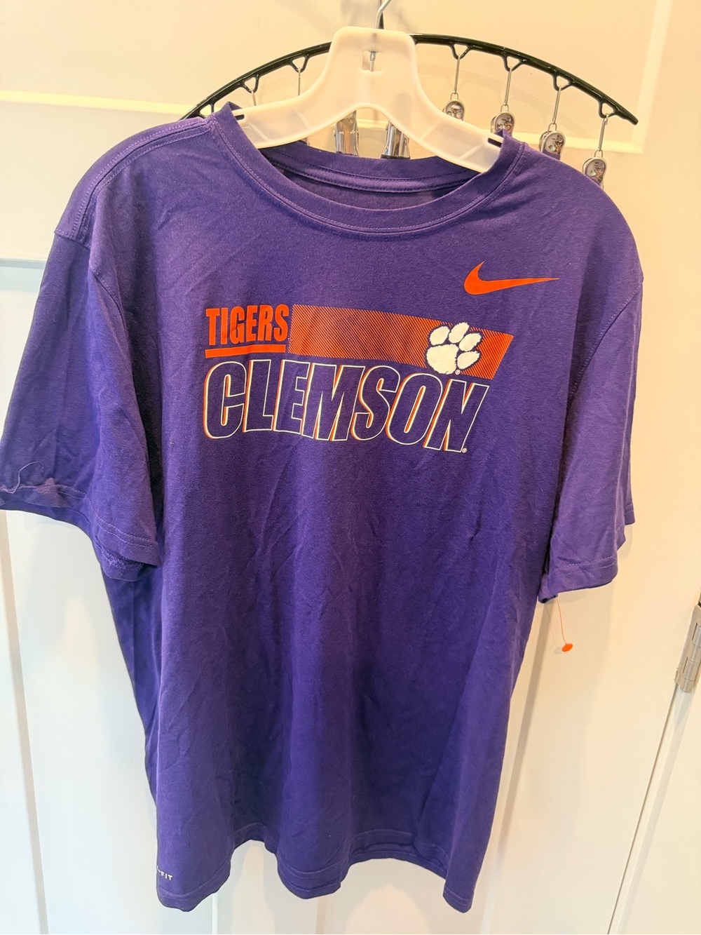 Nike Clemson Tigers Women’s L Dri-FIT Purple Orange NCAA T-Shirt